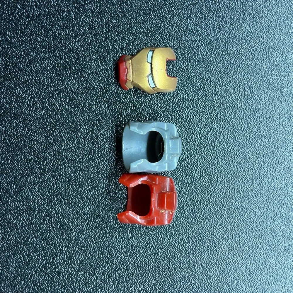 Lot of Lego Marvel, TMNT, Castle, and Gravity games minifigures some are parts